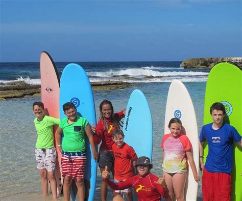 surfing curacao|surfschool curacao.